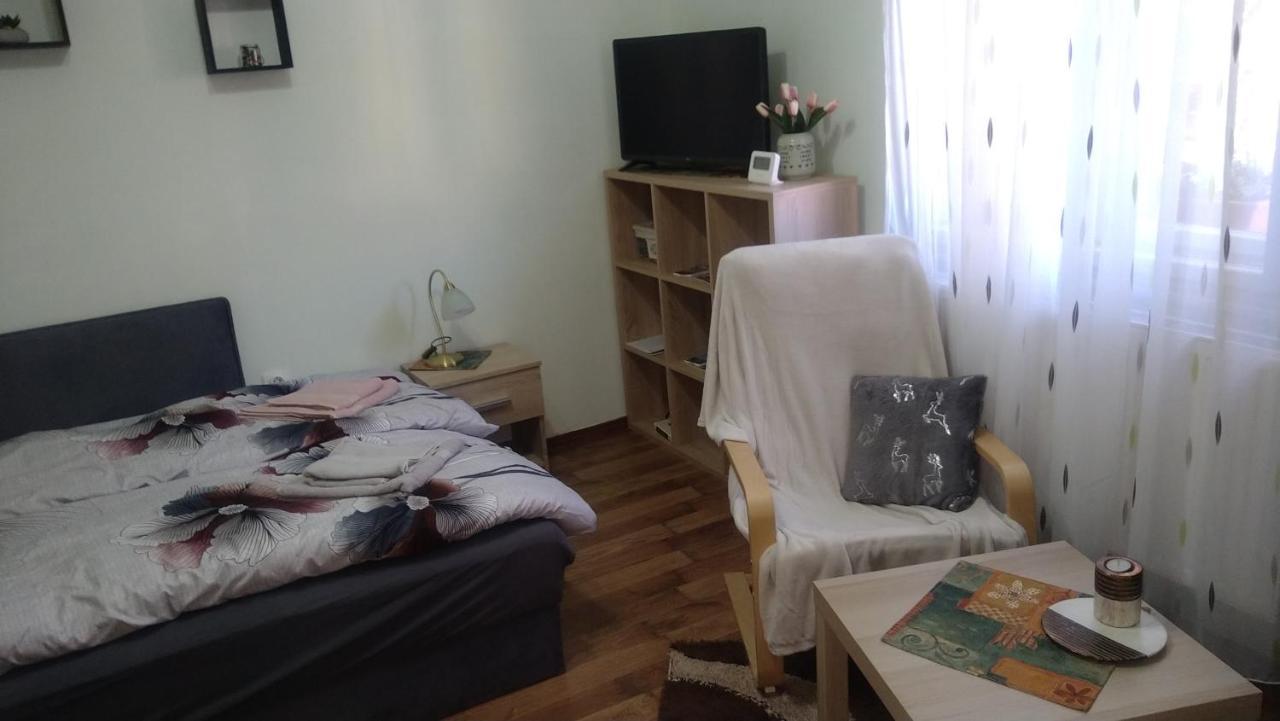 Apartman Manilla Vendeghaza *